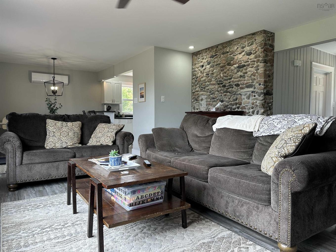 5 Eagles Nest Drive, West Bay Marshes, NS