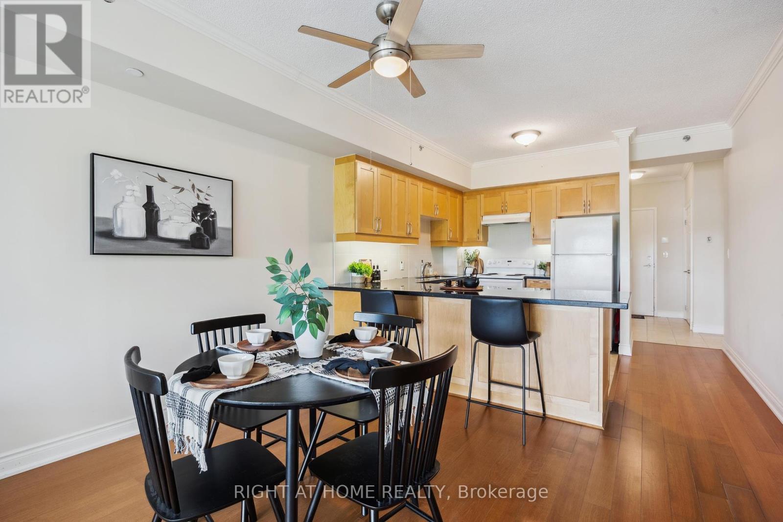 205 - 171 Shanly Street, Scugog (Port Perry), ON - Indoor