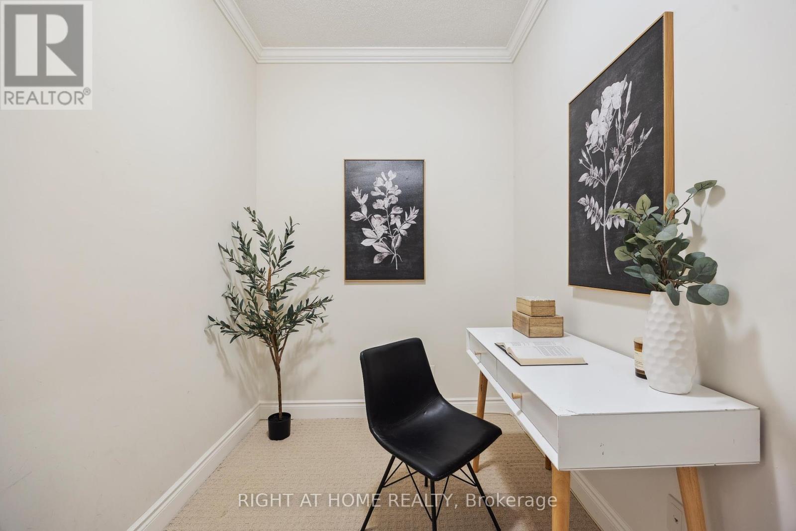 205 - 171 Shanly Street, Scugog (Port Perry), ON - Indoor