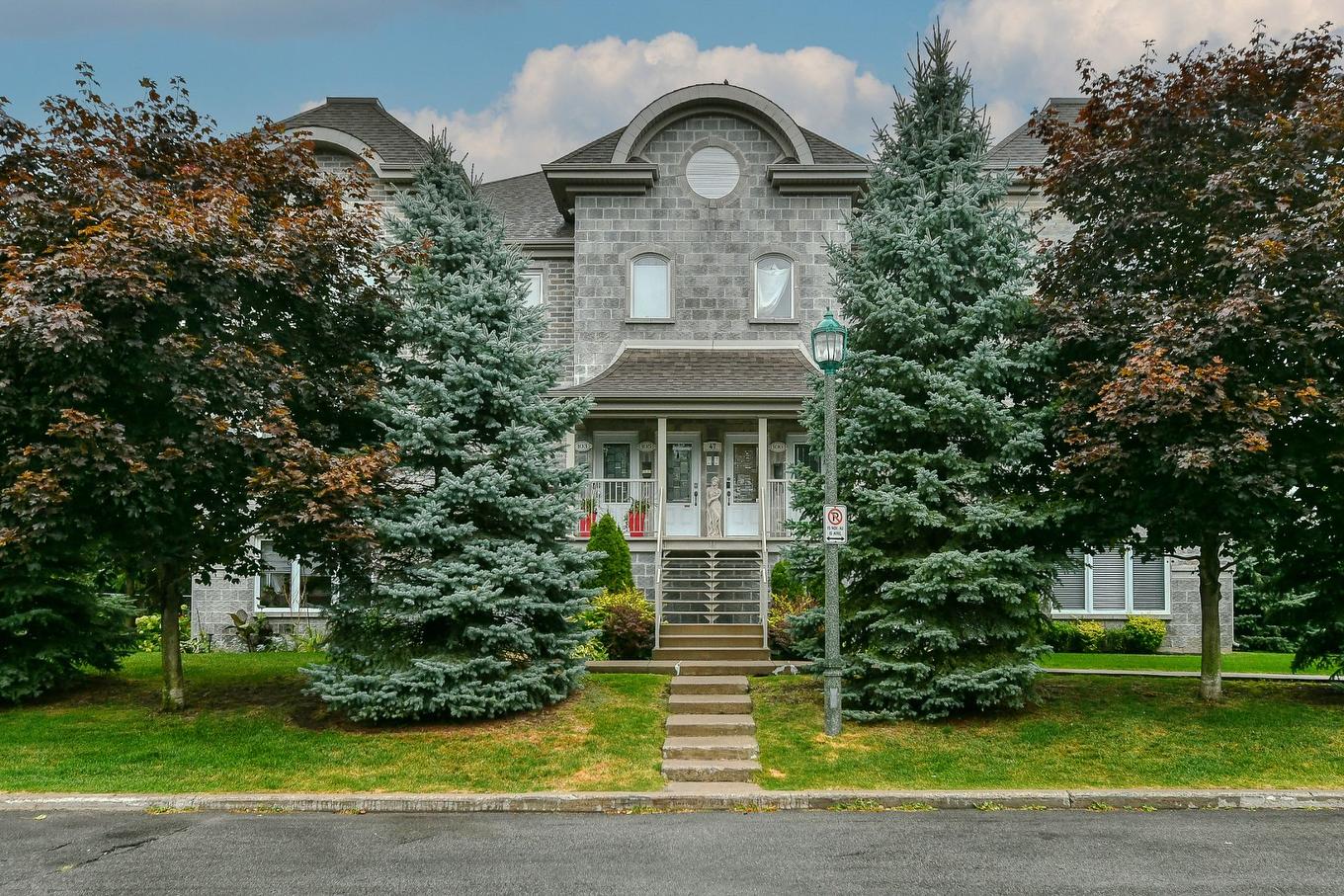 Façade - 106-47 37E Avenue E., Blainville, QC - Outdoor