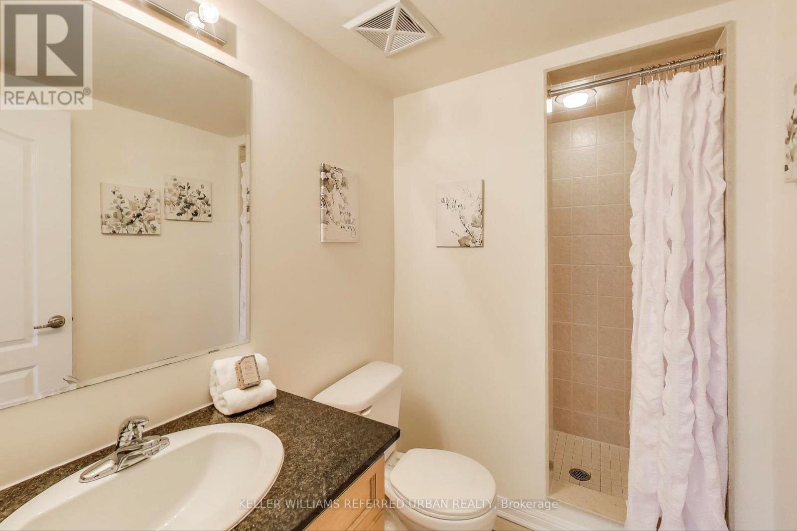206 - 10 Mendelssohn Street, Toronto, ON - Indoor Photo Showing Bathroom