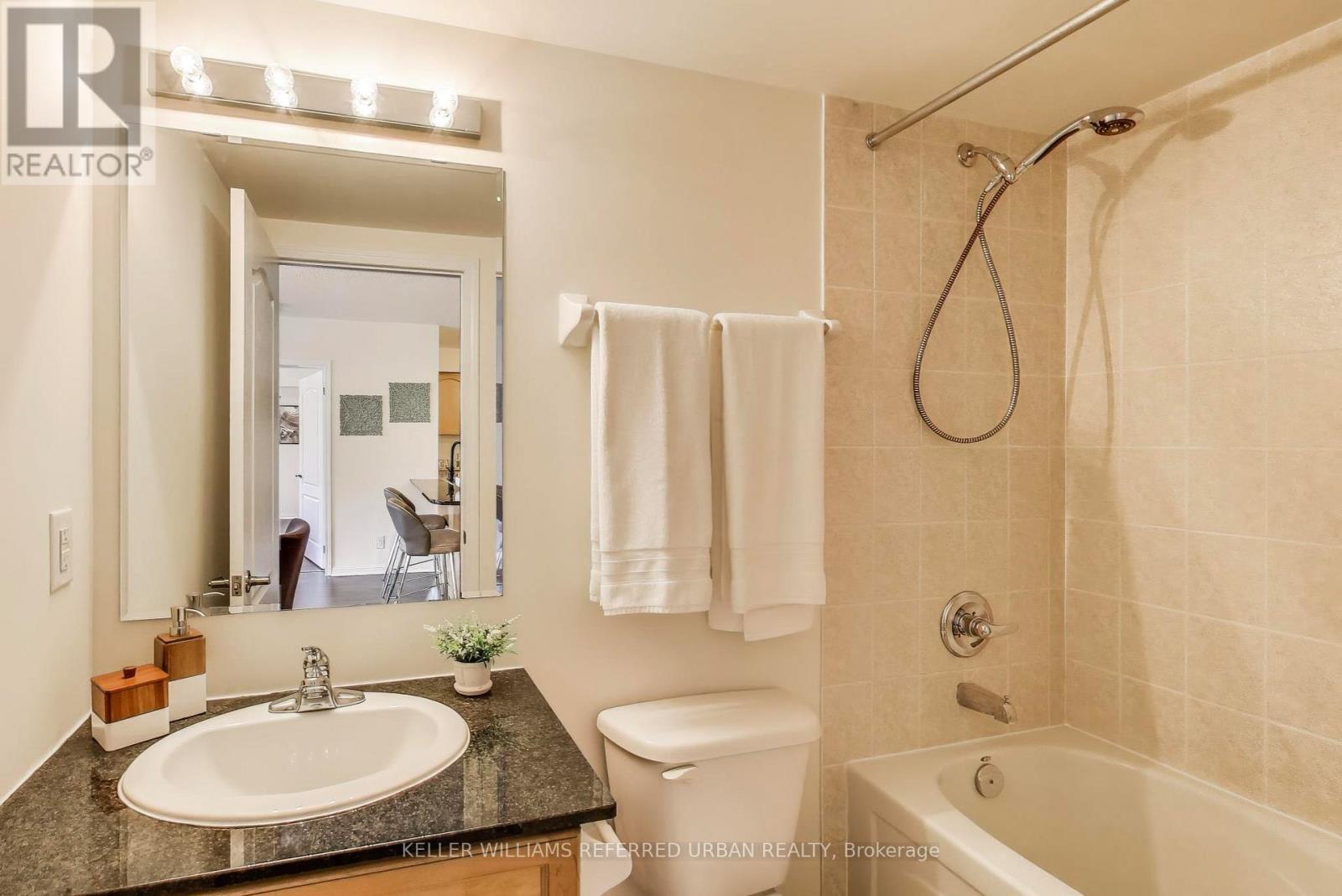 206 - 10 Mendelssohn Street, Toronto, ON - Indoor Photo Showing Bathroom