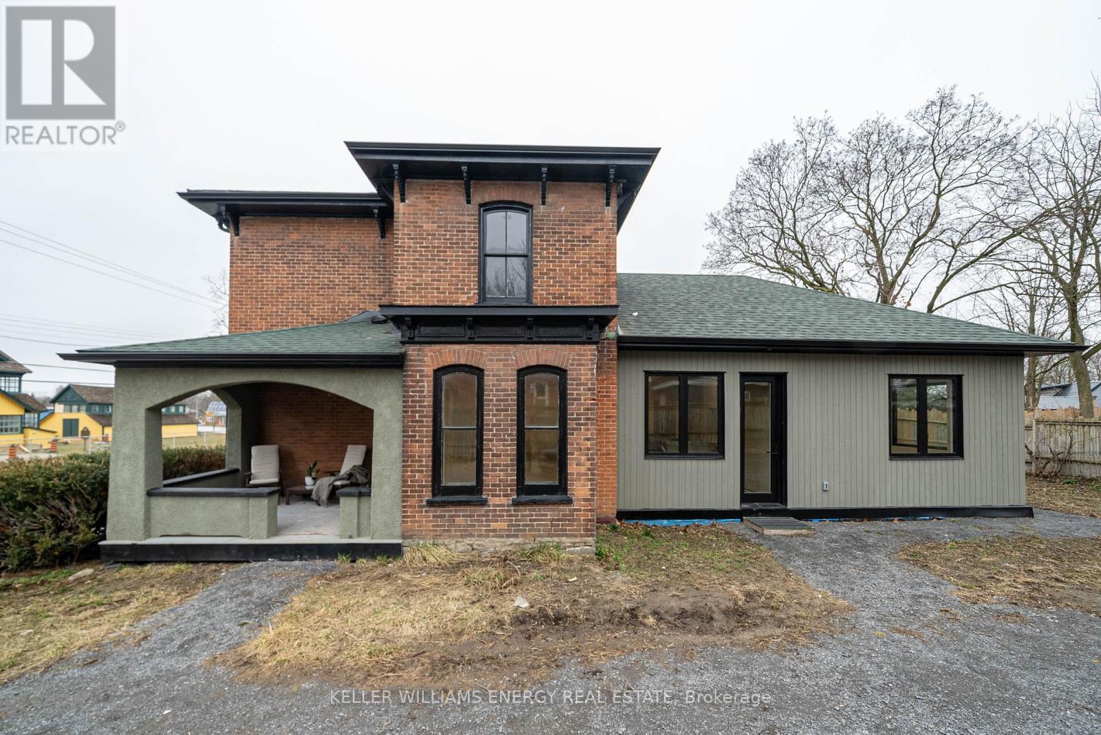 368 Picton Main Street N, Prince Edward County (Picton Ward), ON - Outdoor