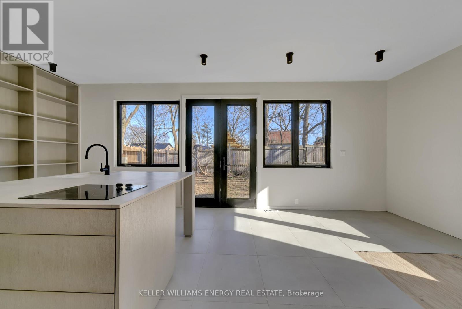 368 Picton Main Street N, Prince Edward County (Picton Ward), ON - Indoor Photo Showing Other Room