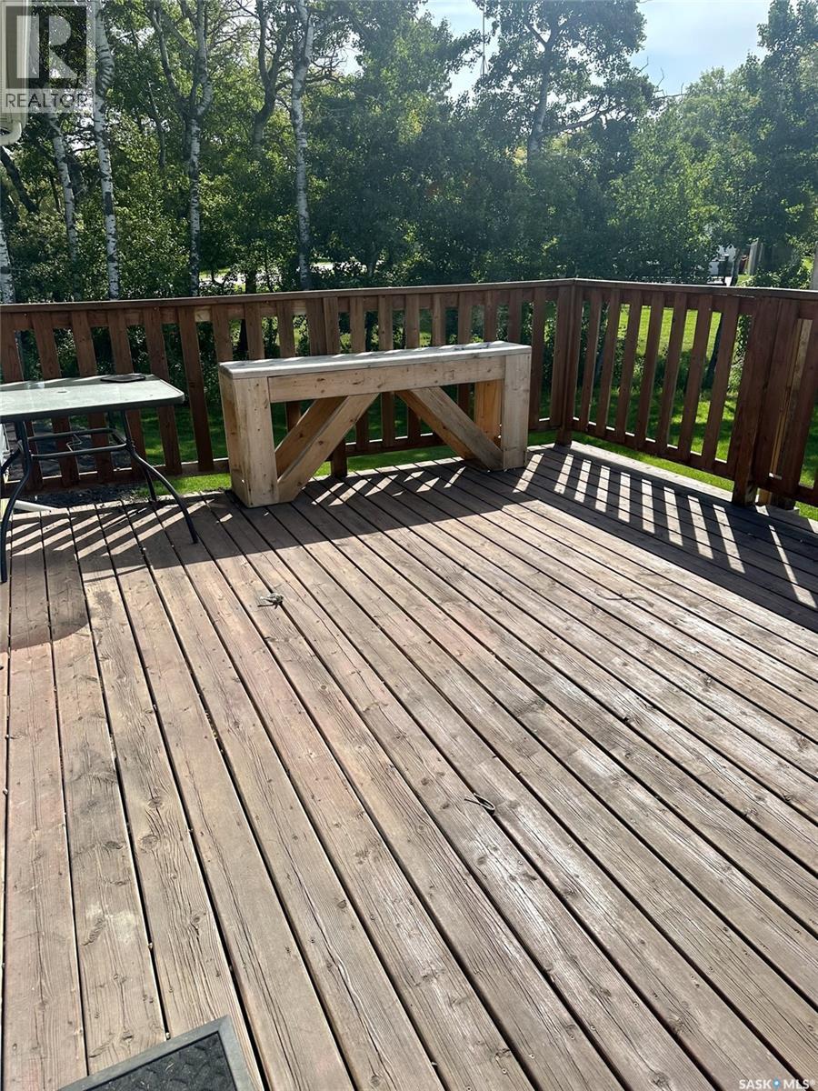 500 5Th Avenue, Leroy, SK - Outdoor With Deck Patio Veranda