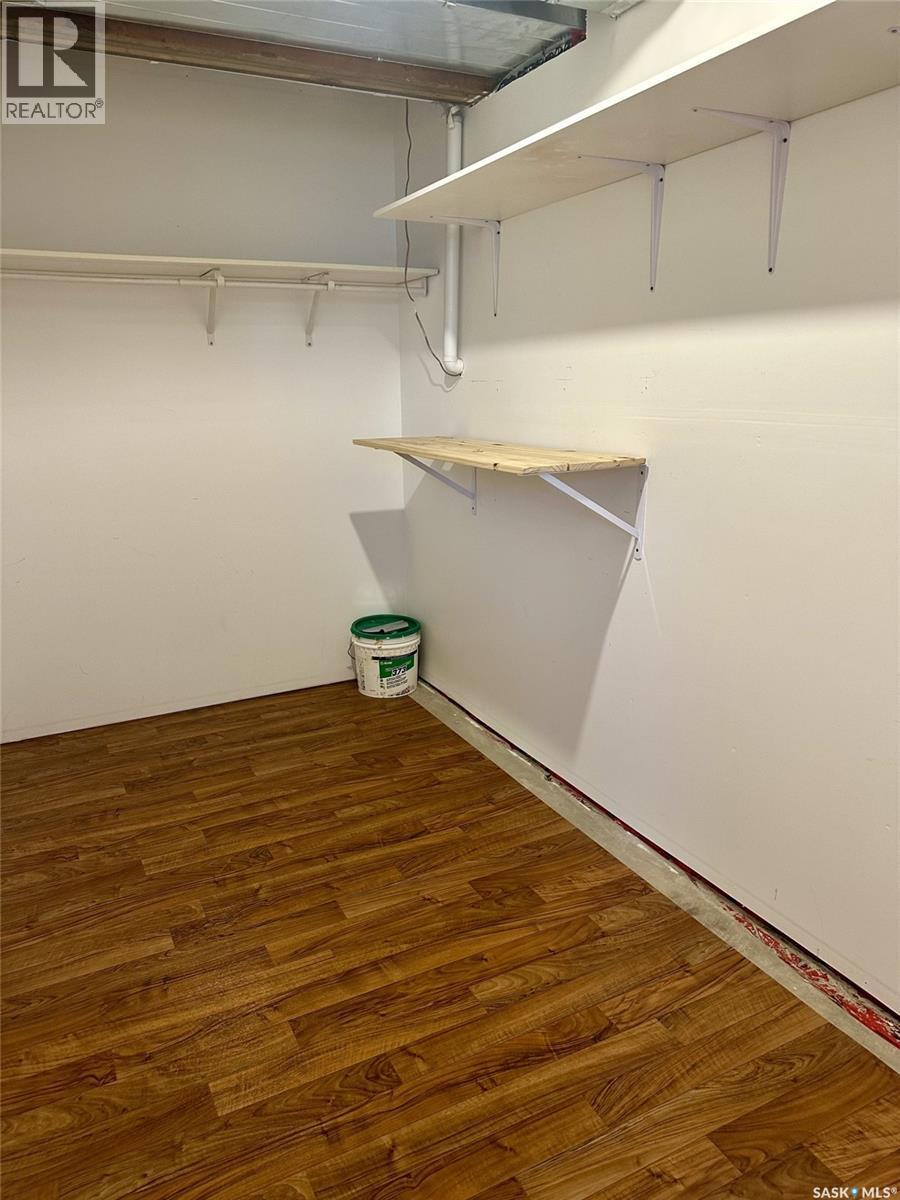 500 5Th Avenue, Leroy, SK - Indoor With Storage