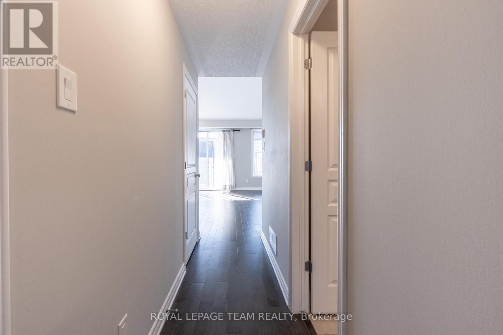 G - 1011 Beryl Private, Ottawa, ON - Indoor Photo Showing Other Room