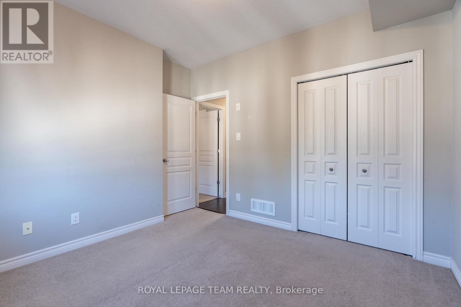 G - 1011 Beryl Private, Ottawa, ON - Indoor Photo Showing Other Room