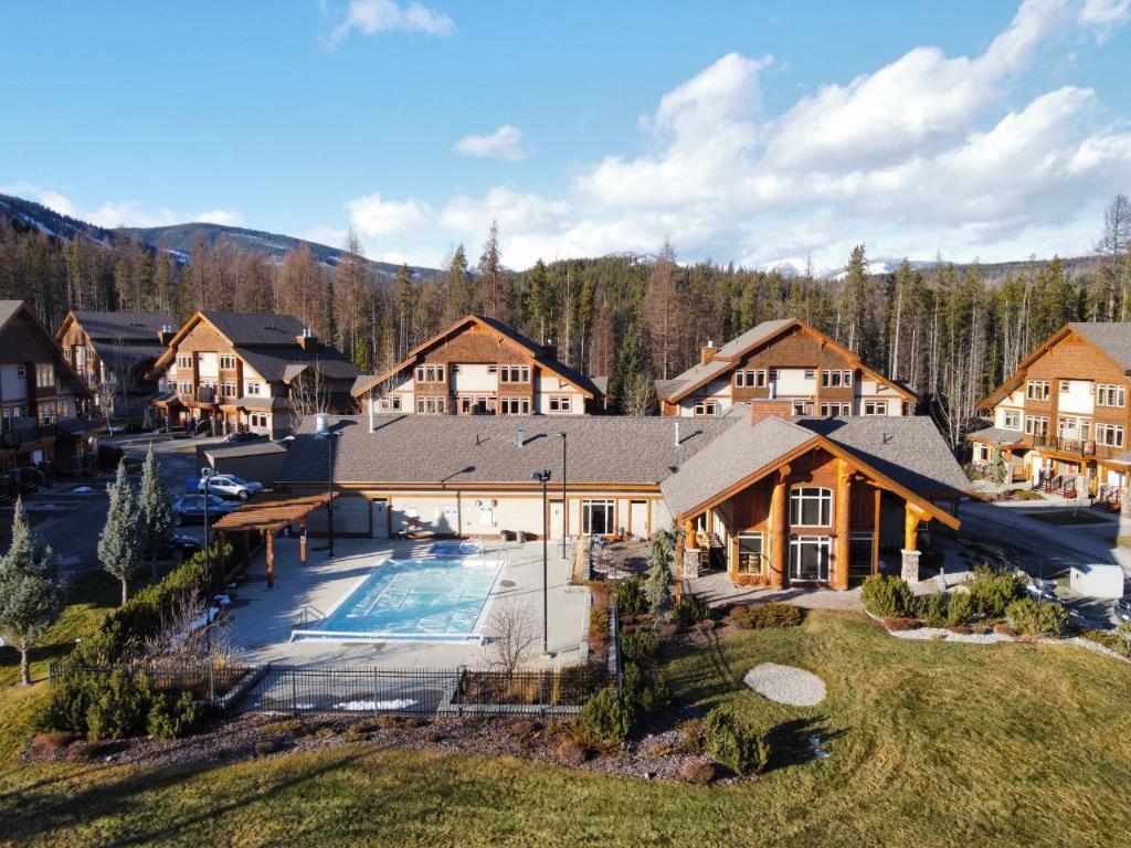 B2B-1351 Gerry Sorensen Way, Kimberley, BC - Outdoor With Deck Patio Veranda