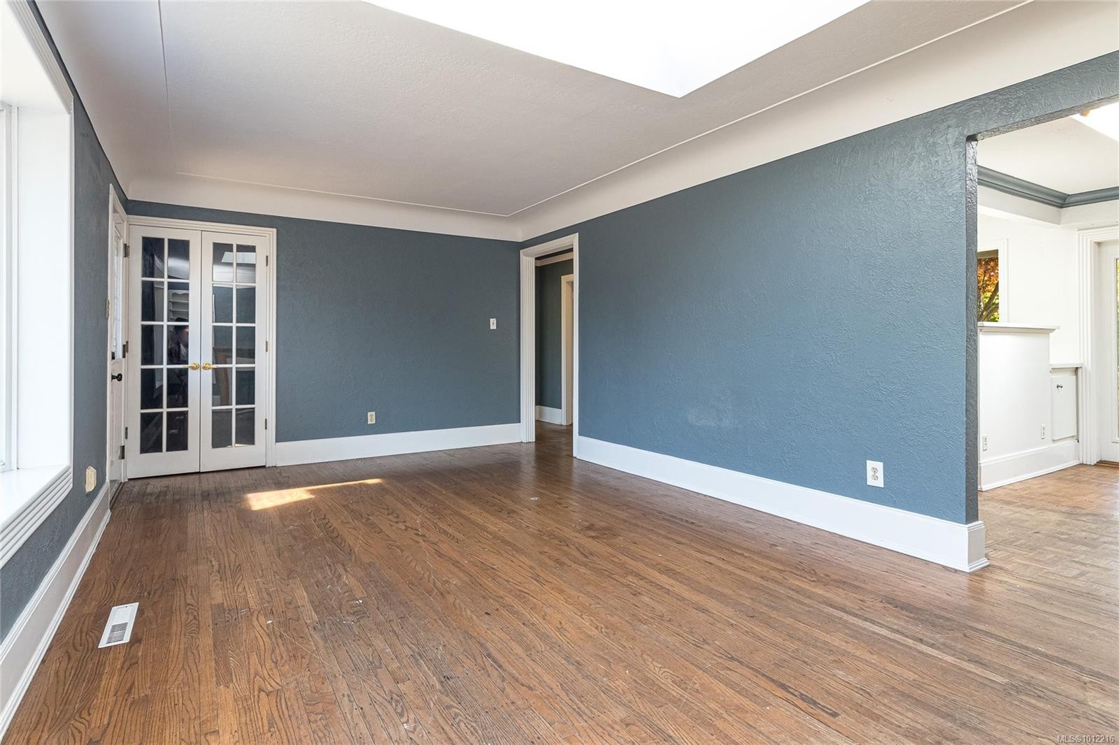 2078 Quimper St, Oak Bay, BC