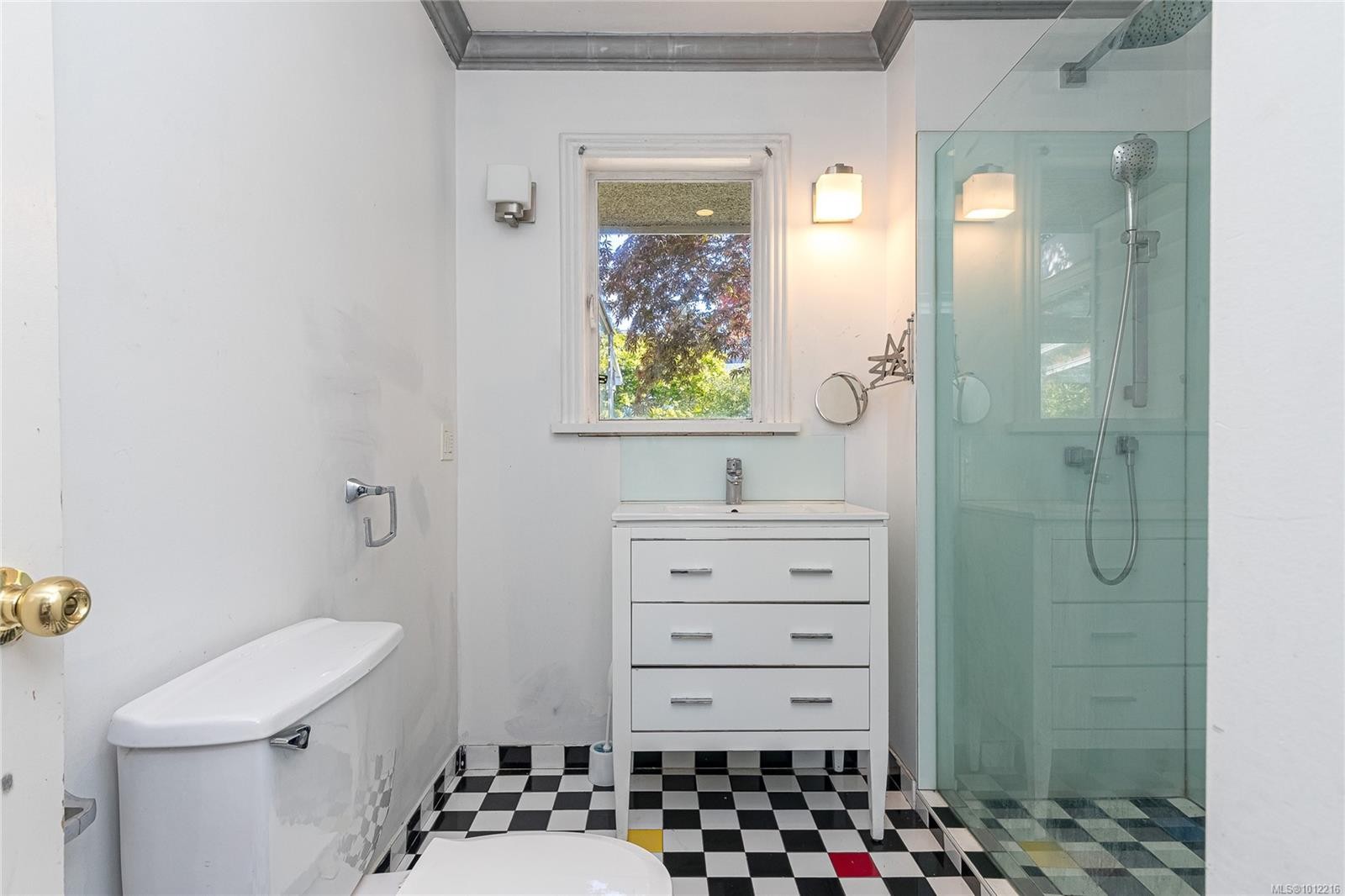 2078 Quimper St, Oak Bay, BC