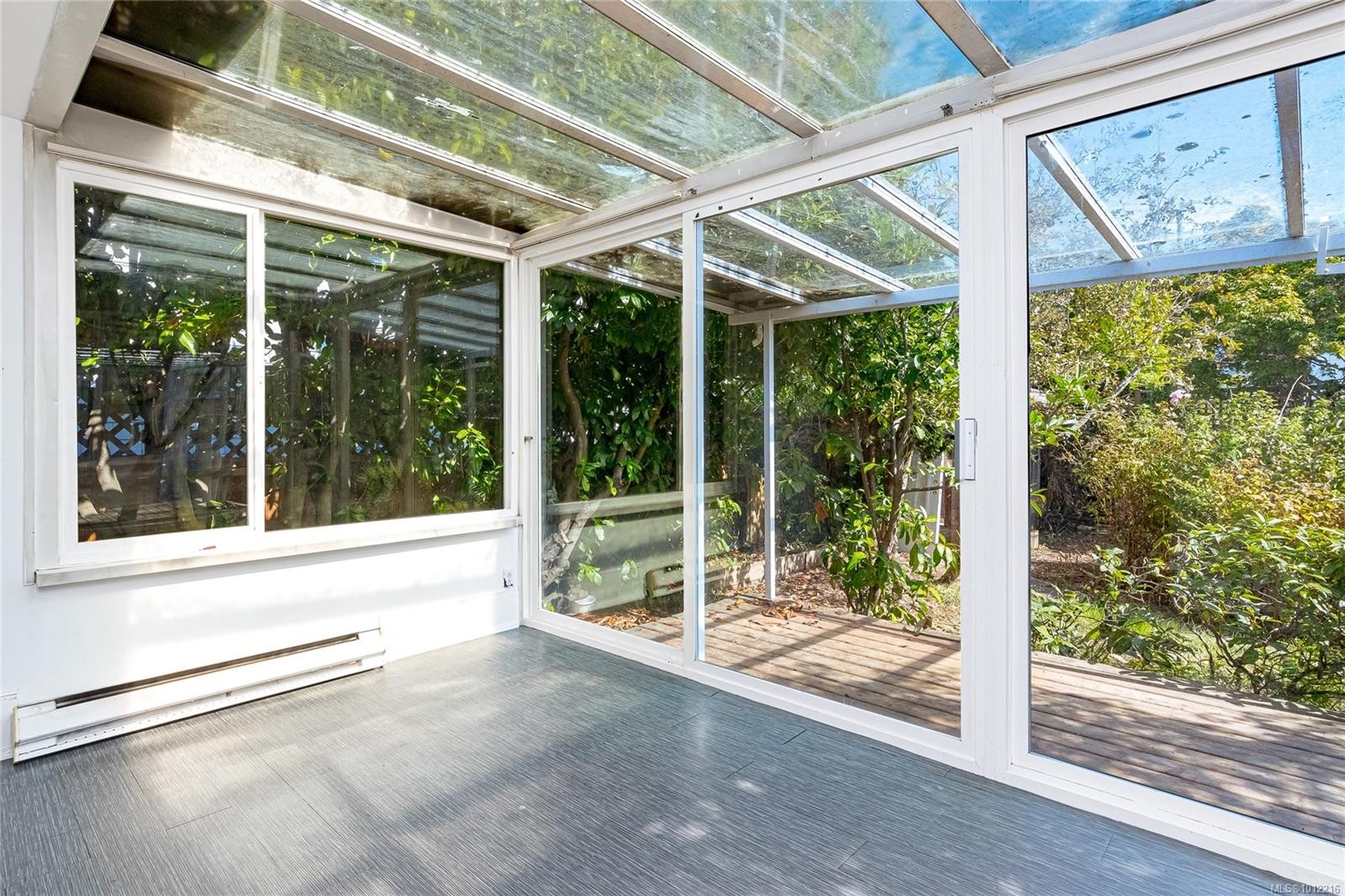 2078 Quimper St, Oak Bay, BC