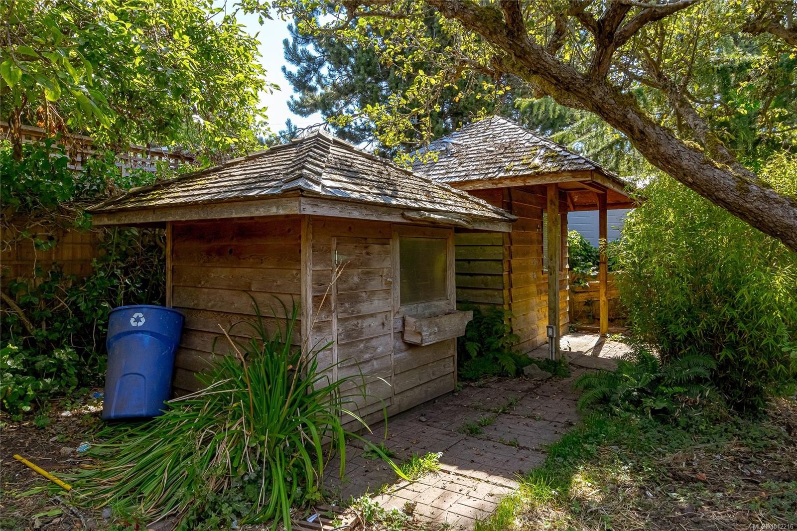 2078 Quimper St, Oak Bay, BC