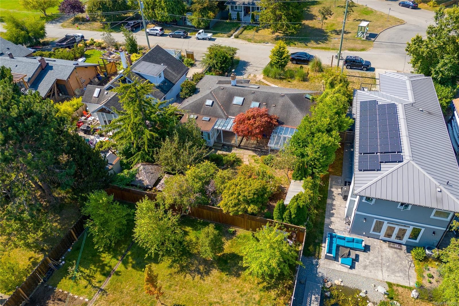 2078 Quimper St, Oak Bay, BC