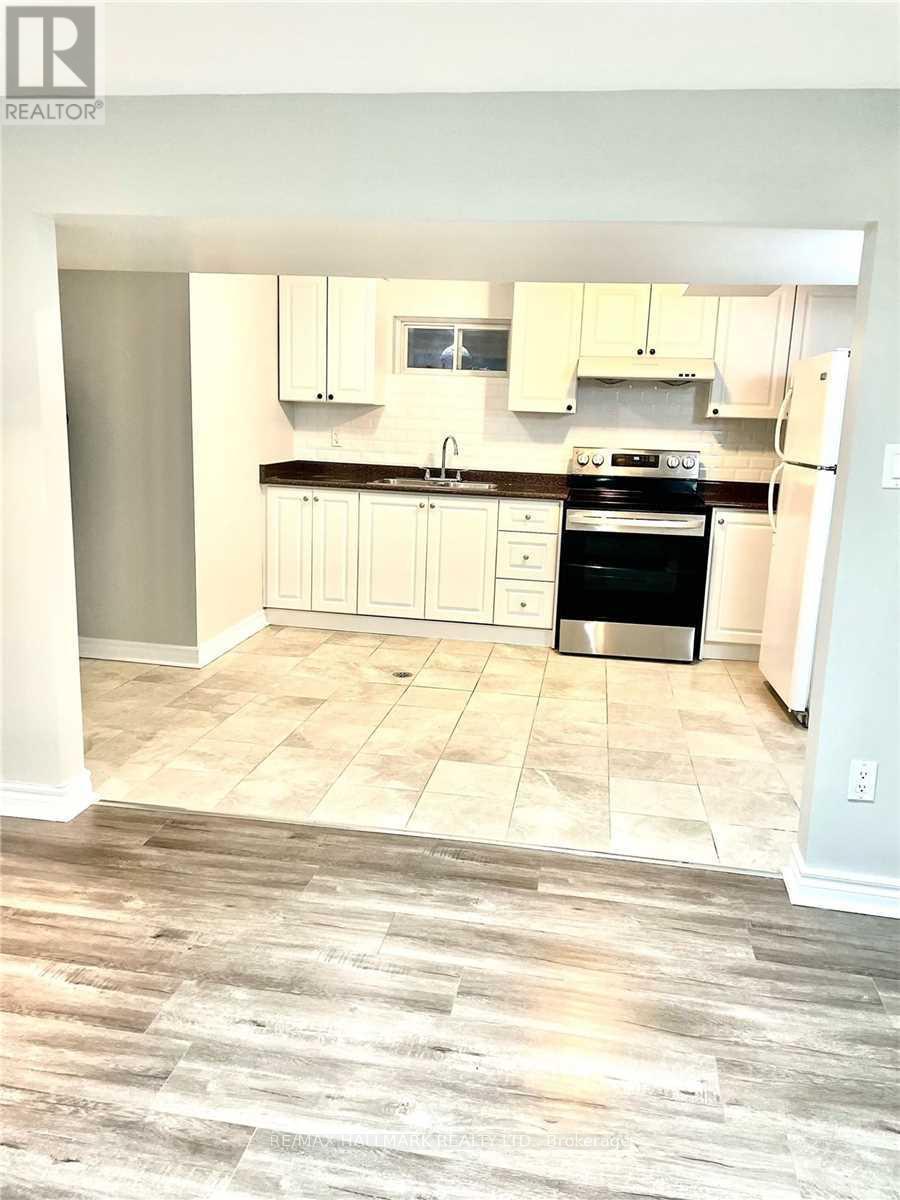 20 Snowball Crescent, Toronto, ON - Indoor Photo Showing Kitchen