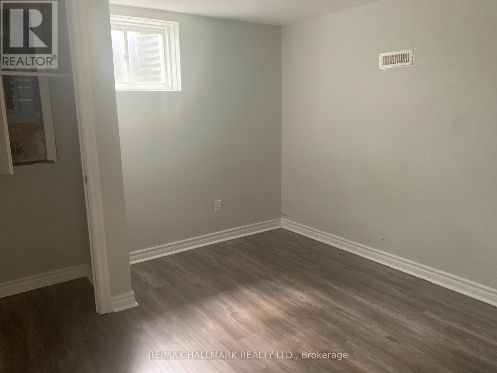 20 Snowball Crescent, Toronto, ON - Indoor Photo Showing Other Room