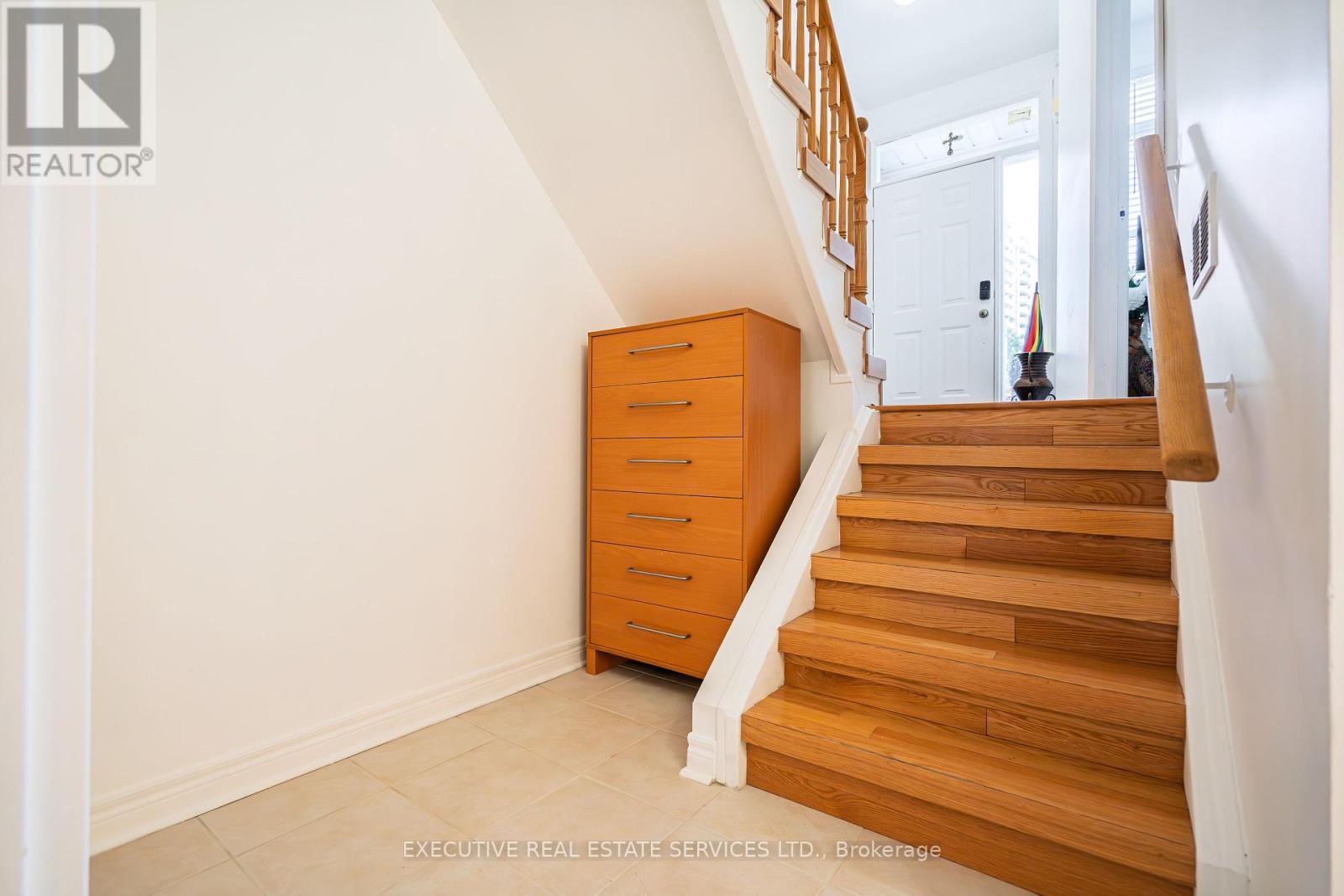 24 Michael Power Place, Toronto, ON - Indoor Photo Showing Other Room