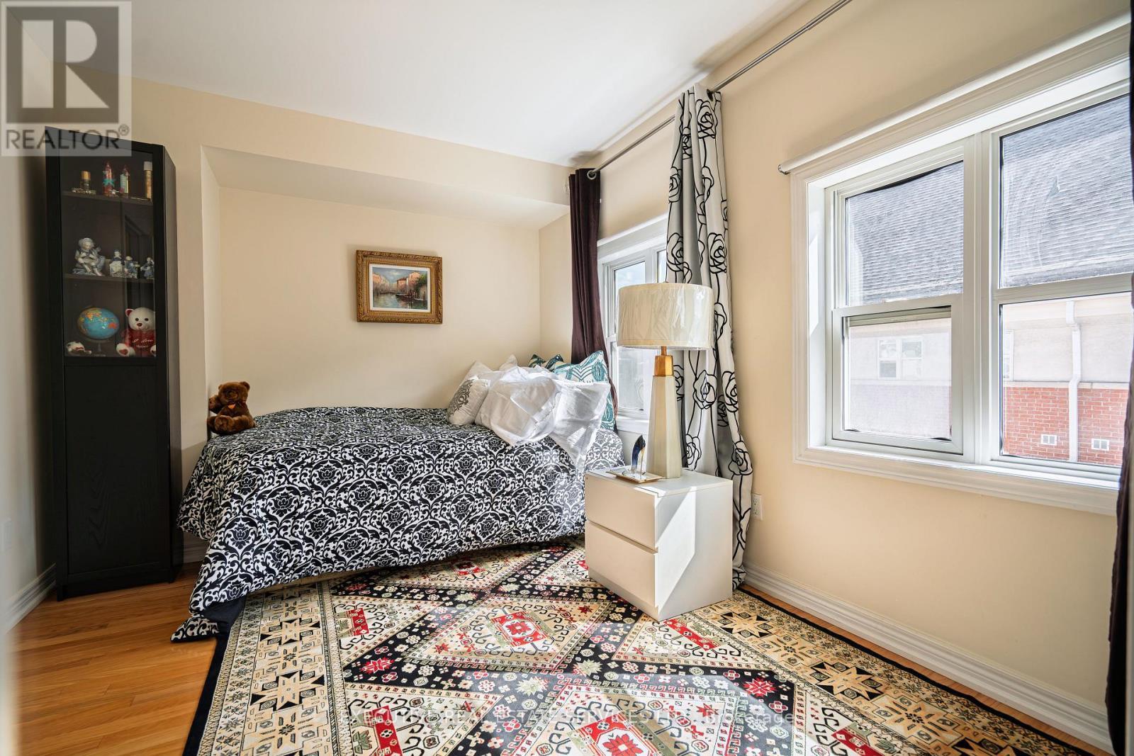 24 Michael Power Place, Toronto, ON - Indoor Photo Showing Bedroom
