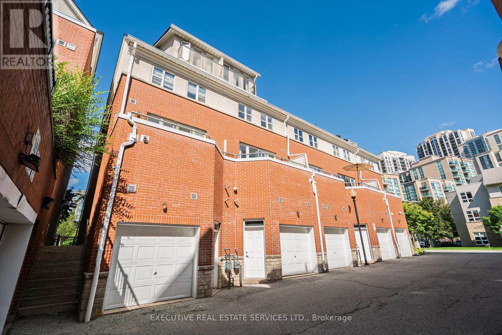 24 Michael Power Place, Toronto, ON - Outdoor