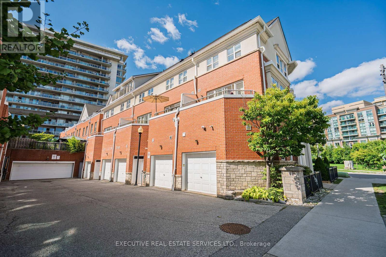 24 Michael Power Place, Toronto, ON - Outdoor