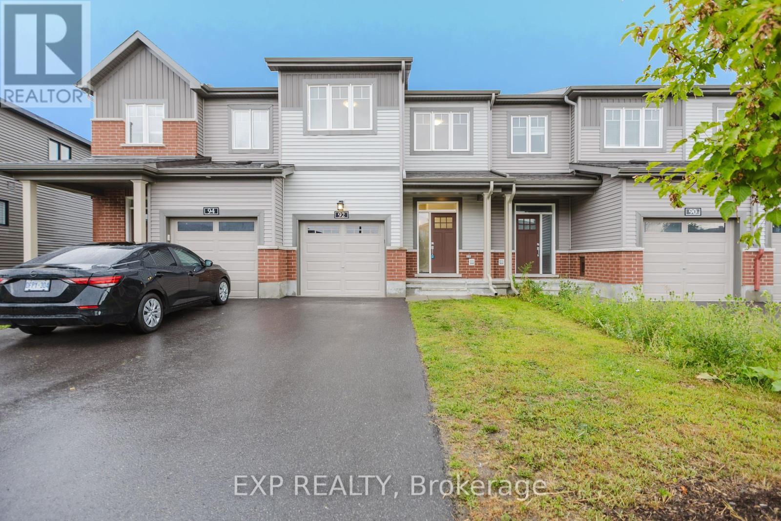 92 Natare Place, Ottawa, ON - Outdoor With Facade