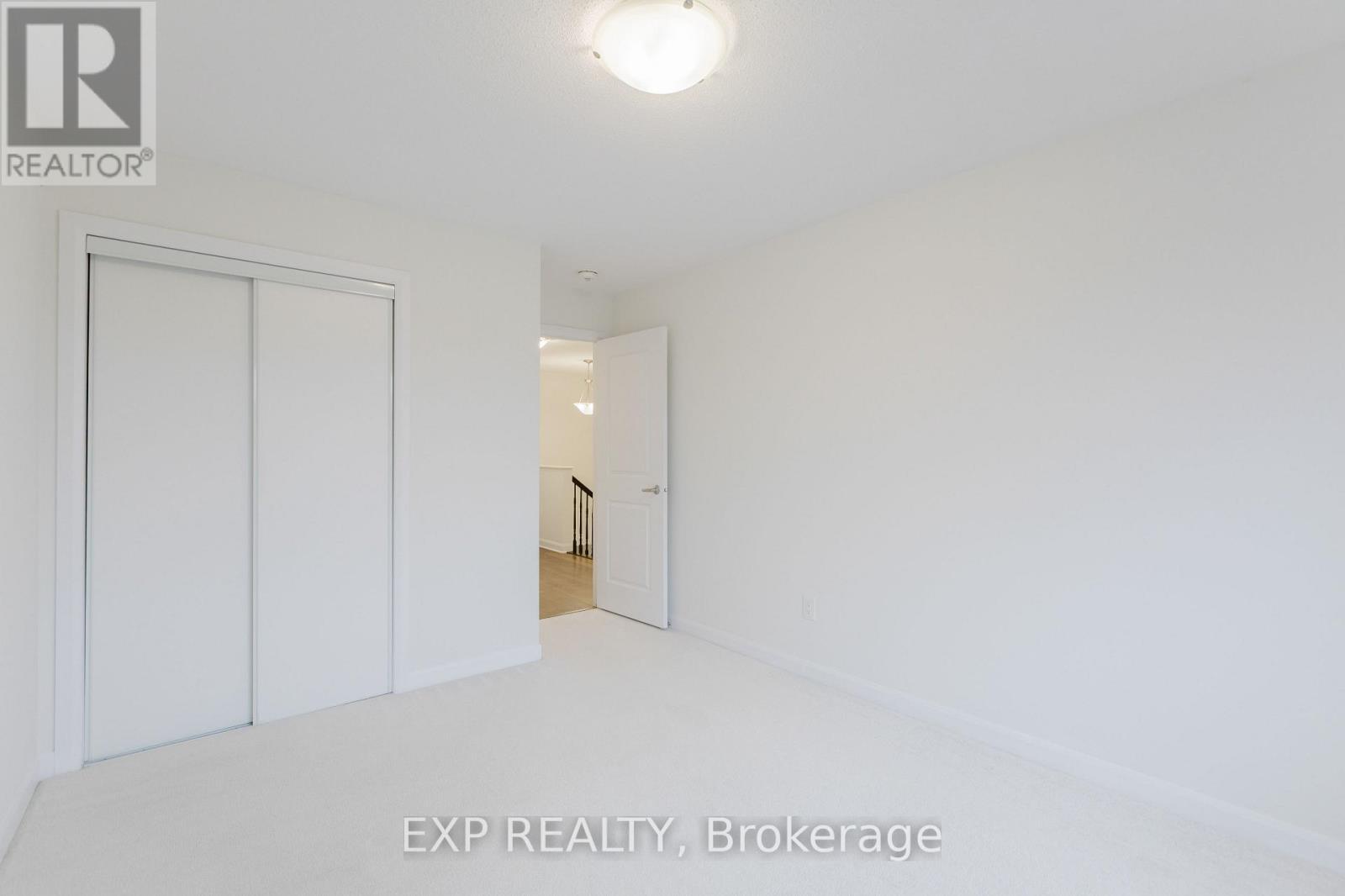 92 Natare Place, Ottawa, ON -