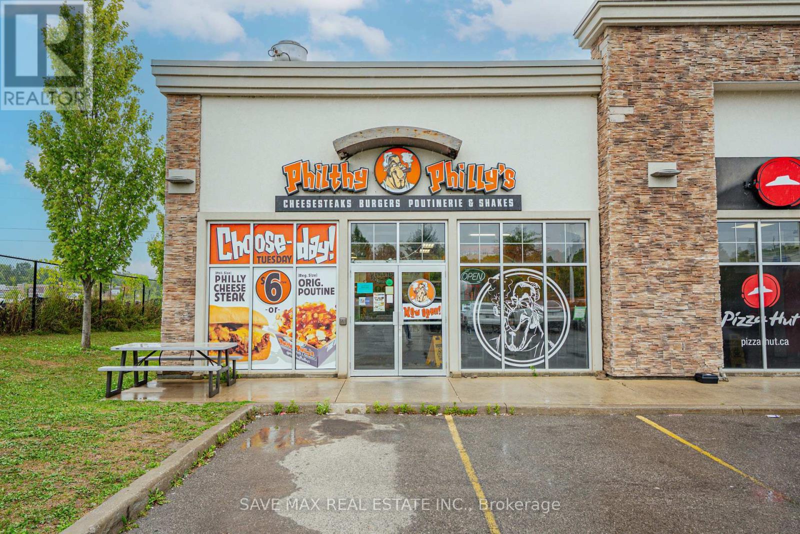 280 Rossland Road, Ajax, ON