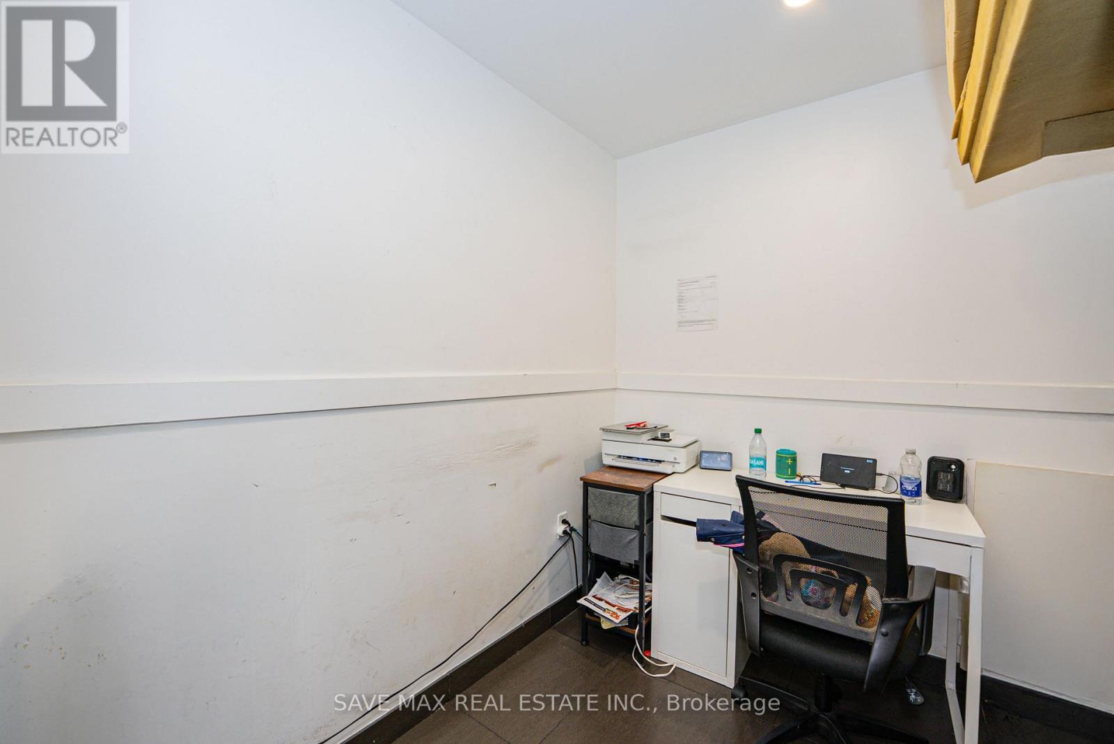 280 Rossland Road, Ajax, ON