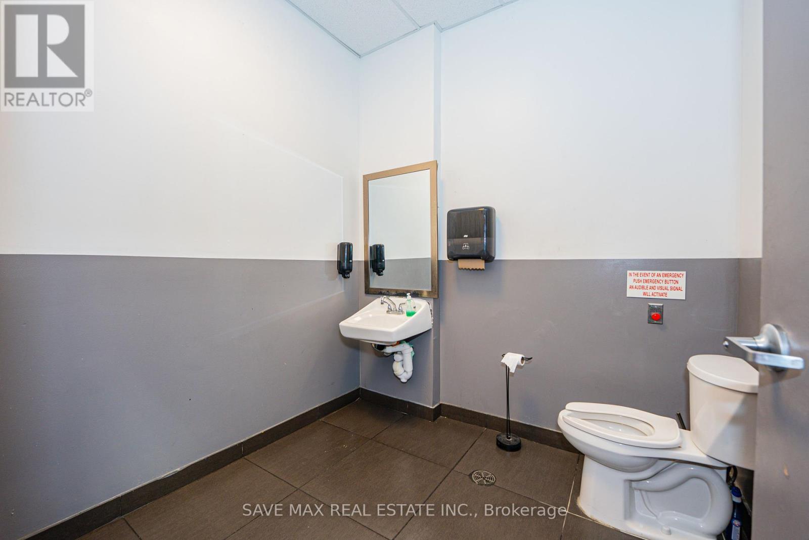 280 Rossland Road, Ajax, ON