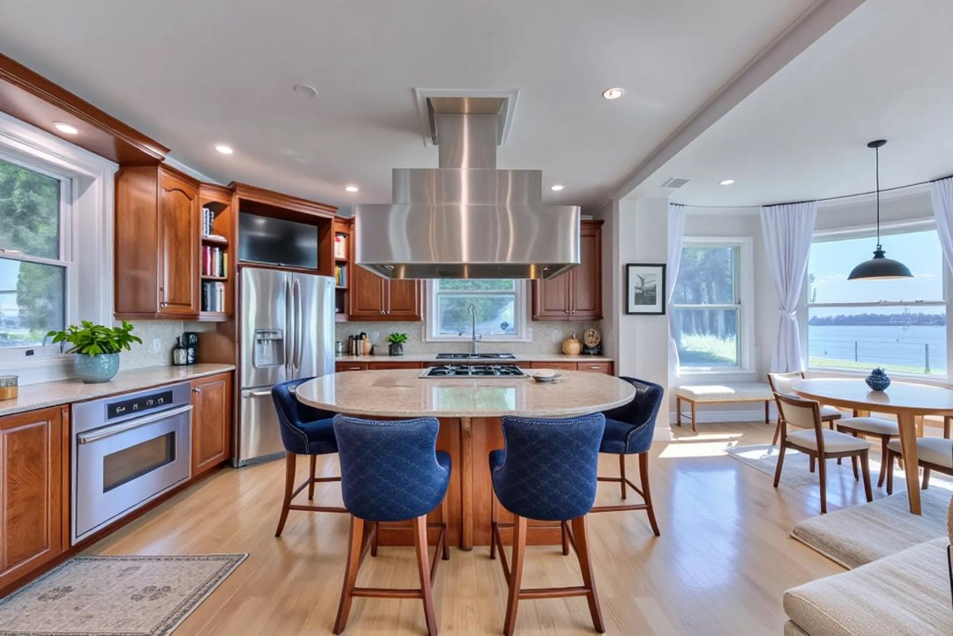 Cuisine - 8730 Boul. Lasalle, Montréal (Lasalle), QC - Indoor