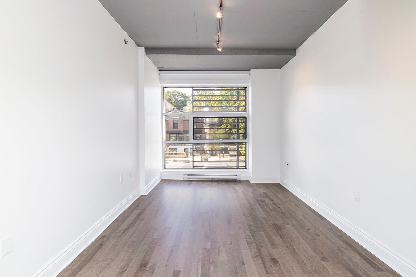 Chambre à coucher principale - 201-5255 Av. Du Parc, Montréal (Le Plateau-Mont-Royal), QC - Indoor Photo Showing Other Room