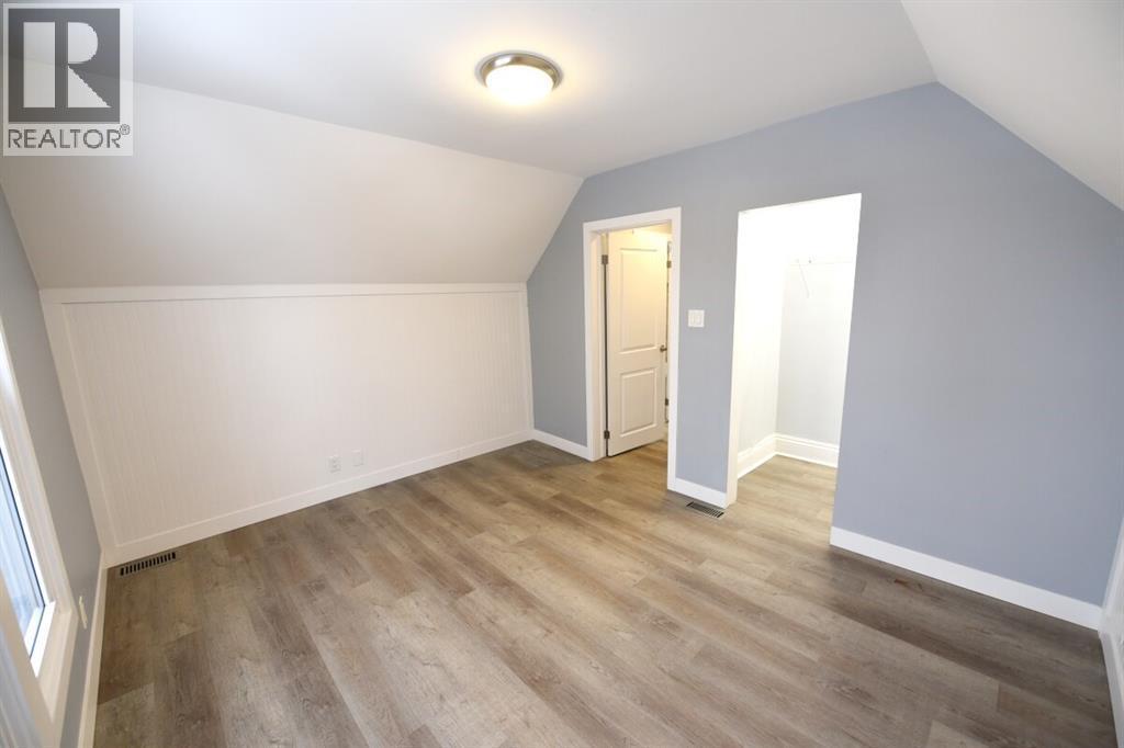 243 Brock Street South, Sarnia, ON - Indoor Photo Showing Other Room