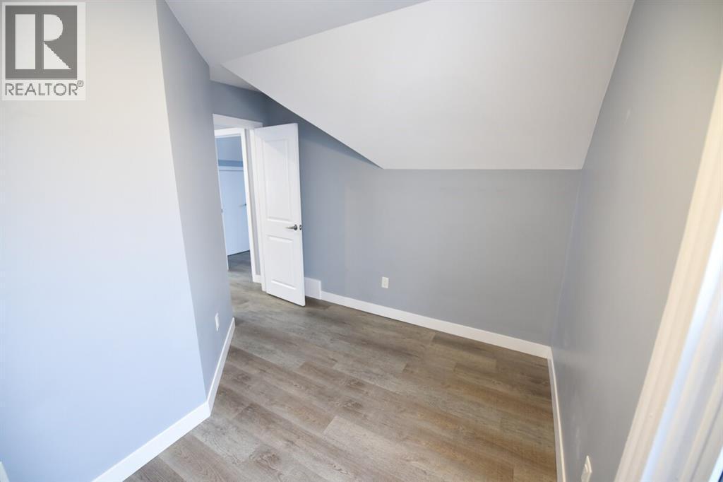 243 Brock Street South, Sarnia, ON - Indoor Photo Showing Other Room