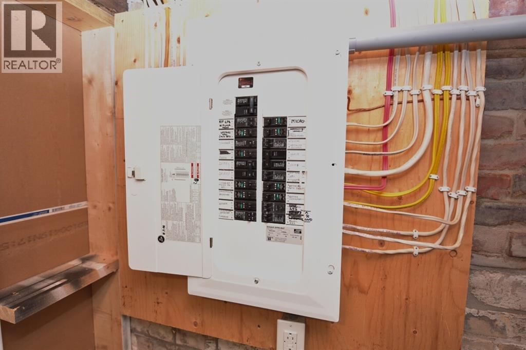 243 Brock Street South, Sarnia, ON - Indoor Photo Showing Basement