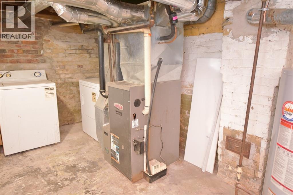 243 Brock Street South, Sarnia, ON - Indoor Photo Showing Basement