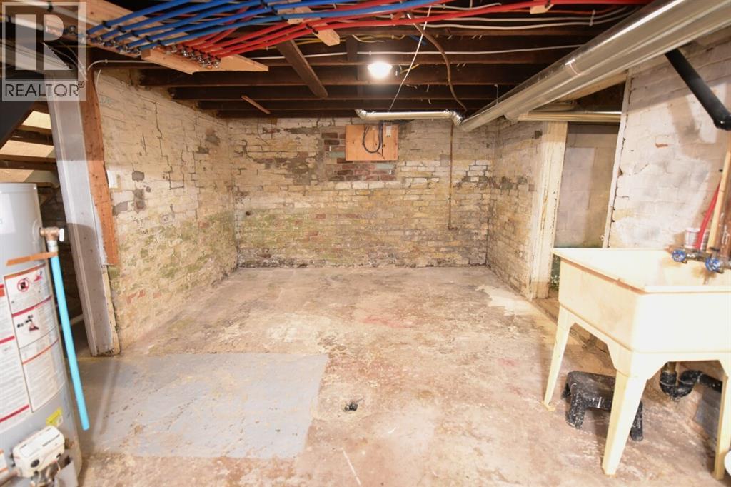 243 Brock Street South, Sarnia, ON - Indoor Photo Showing Basement