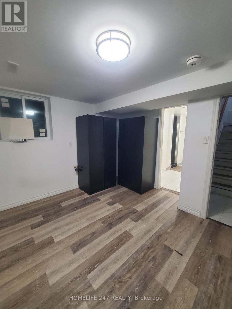 6 Stonecrop Lane, Toronto, ON - Indoor Photo Showing Other Room