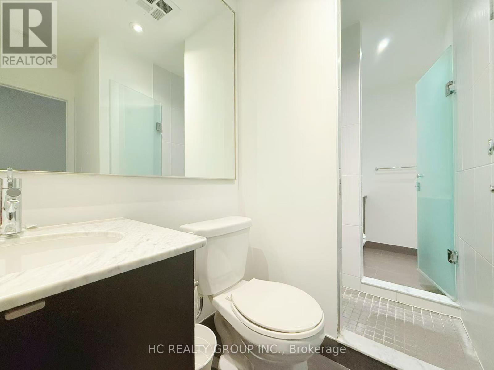 2311 - 170 Fort York Boulevard, Toronto, ON - Indoor Photo Showing Bathroom