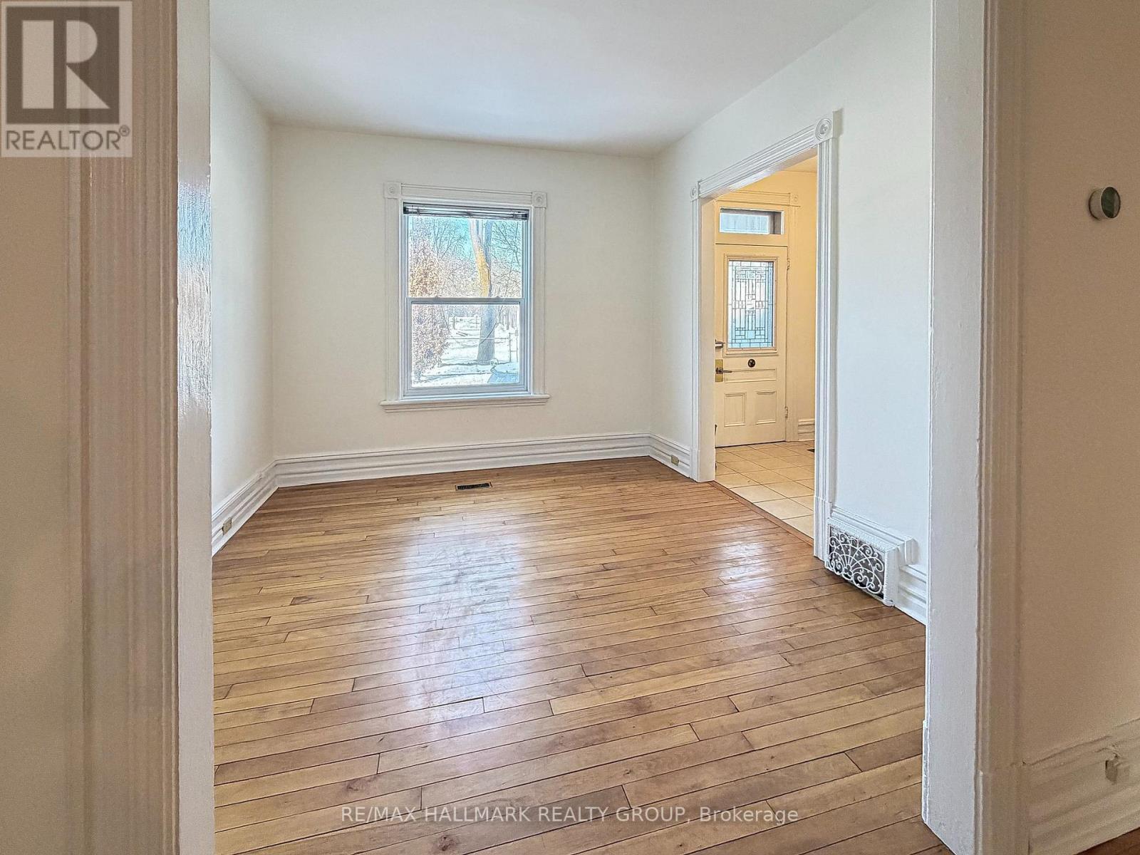 622 Gladstone Avenue, Ottawa, ON - Indoor Photo Showing Other Room