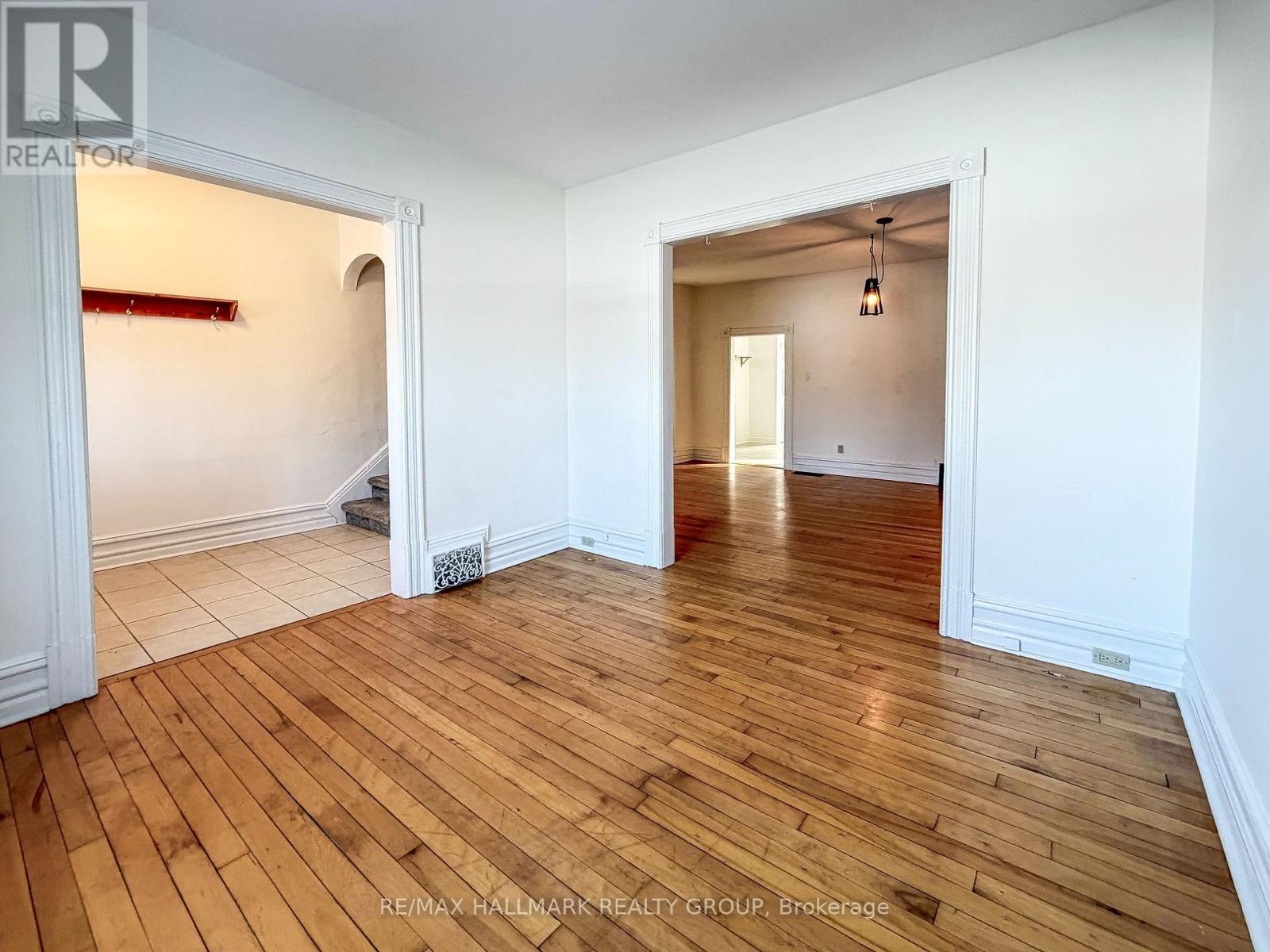 622 Gladstone Avenue, Ottawa, ON - Indoor Photo Showing Other Room