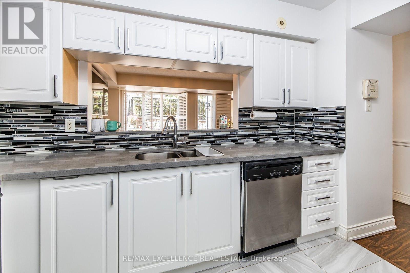1205 - 5 Everson Drive, Toronto, ON - Indoor Photo Showing Kitchen With Double Sink