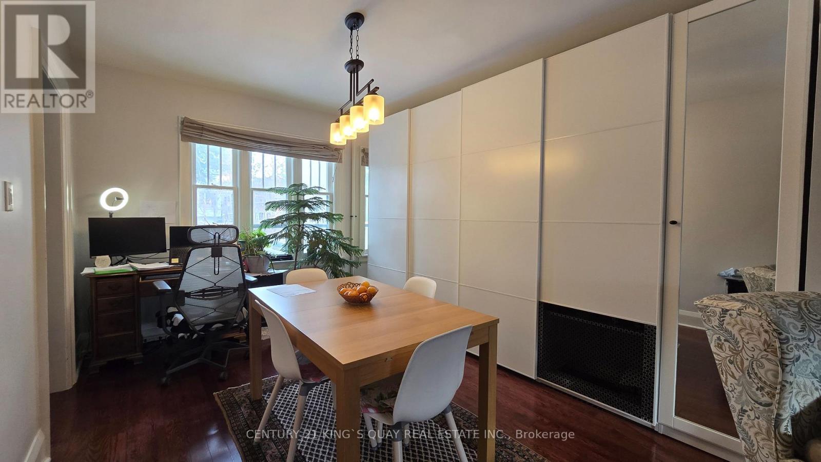 92 Bowood Avenue, Toronto, ON - Indoor