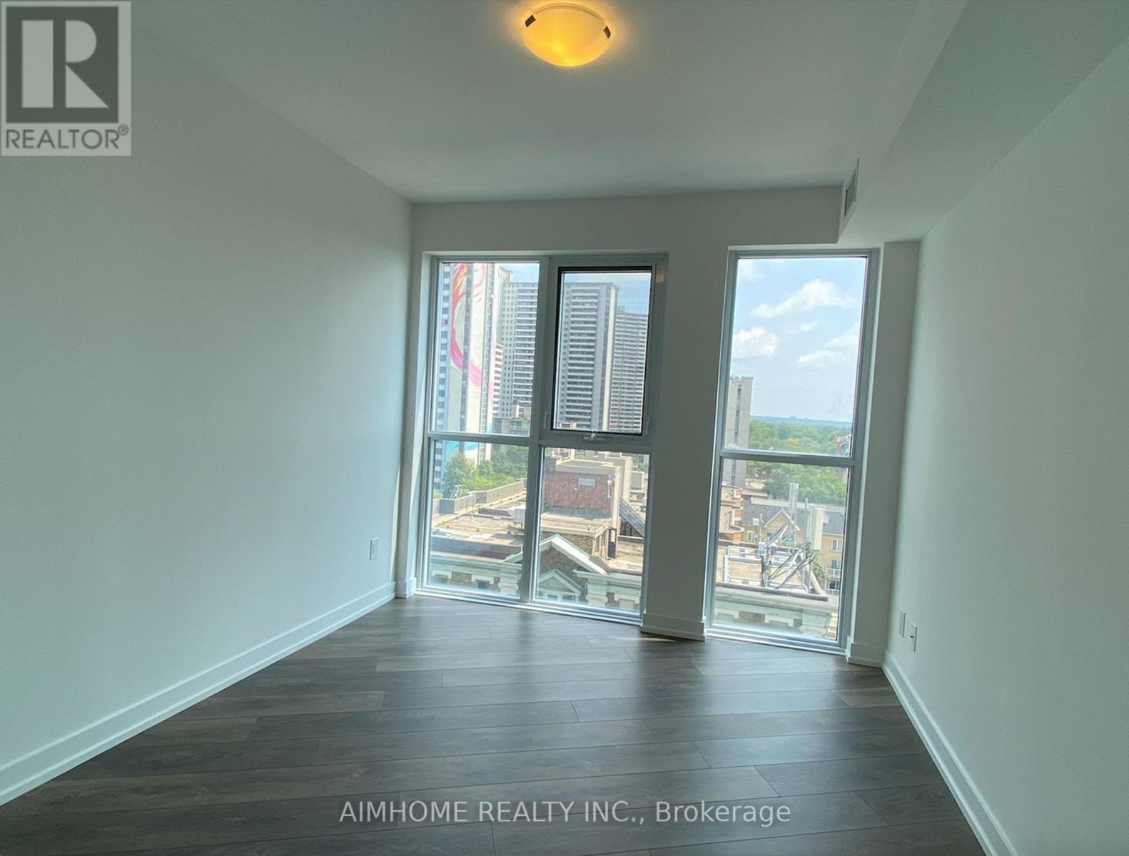 704 - 159 Wellesley Street E, Toronto, ON - Indoor Photo Showing Other Room