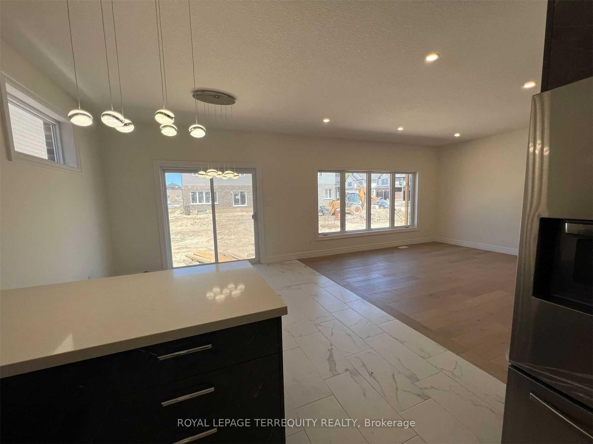 Bsmt-2944 Biddulph Street, London South, ON - Indoor