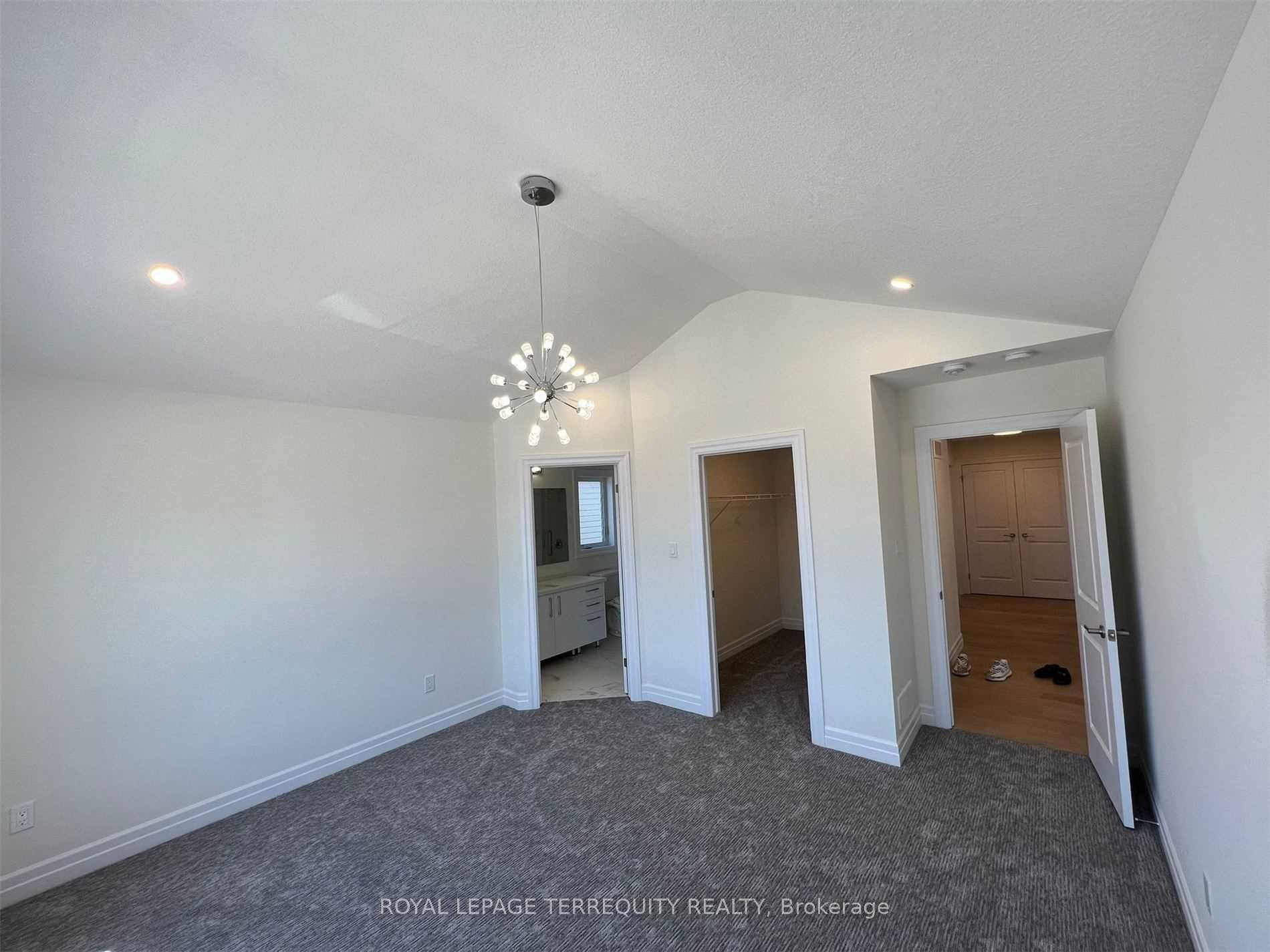 Bsmt-2944 Biddulph Street, London South, ON - Indoor Photo Showing Other Room