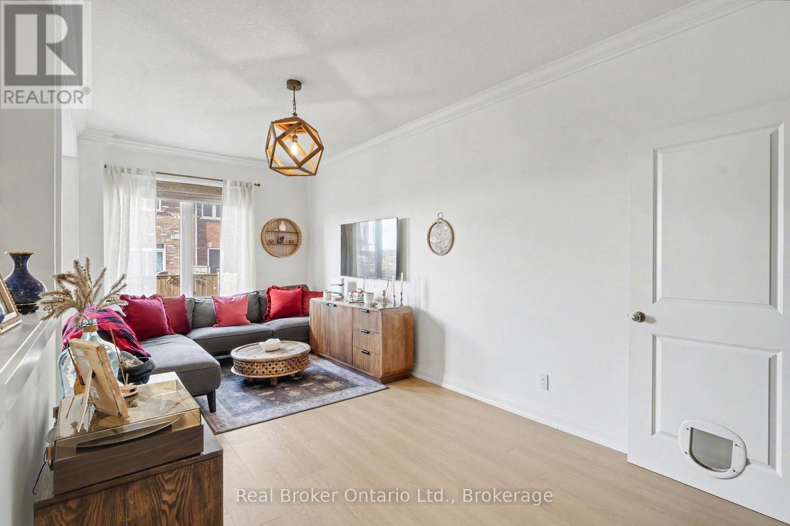 18 - 45 Seabreeze Crescent, Hamilton (Lakeshore), ON - Indoor Photo Showing Other Room