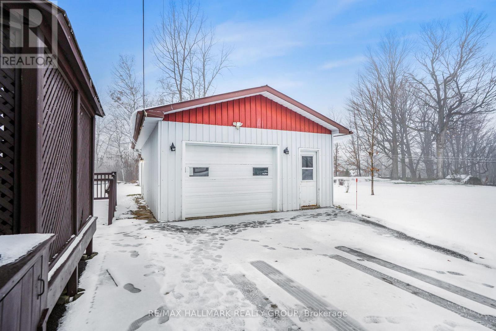 80 Cadieux Street S, Hawkesbury, ON - Outdoor