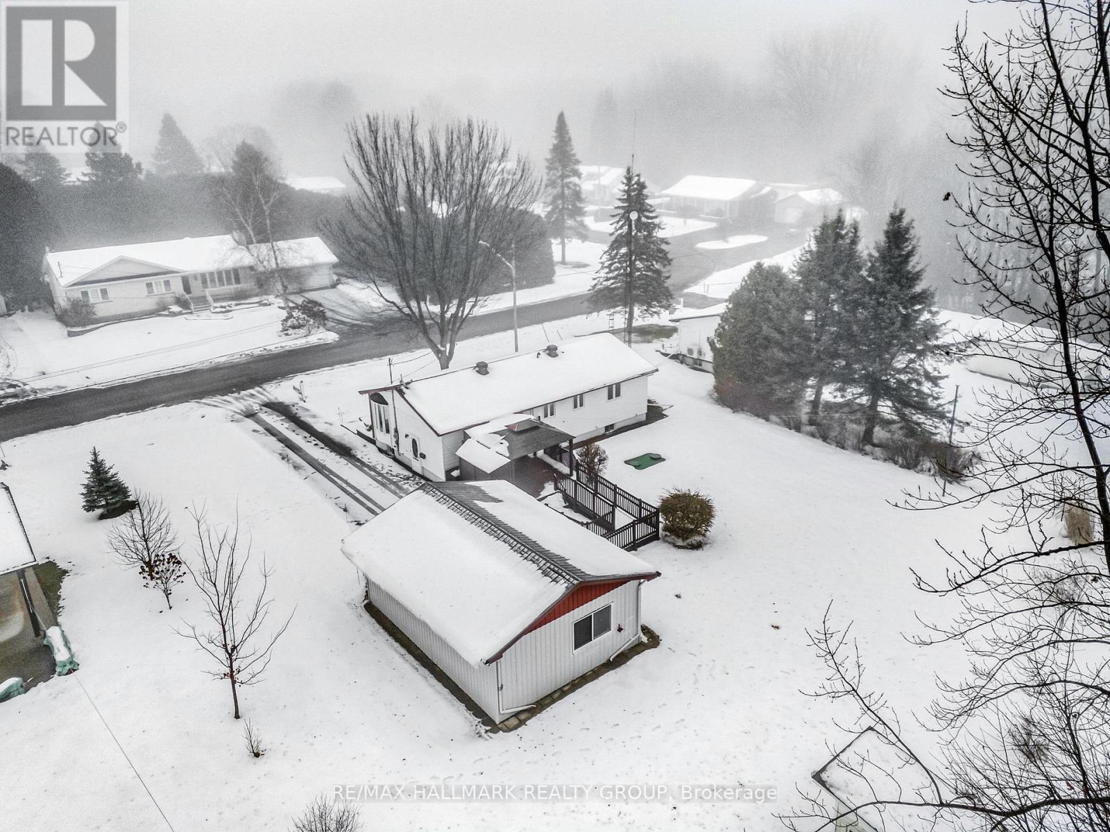 80 Cadieux Street S, Hawkesbury, ON - Outdoor With View