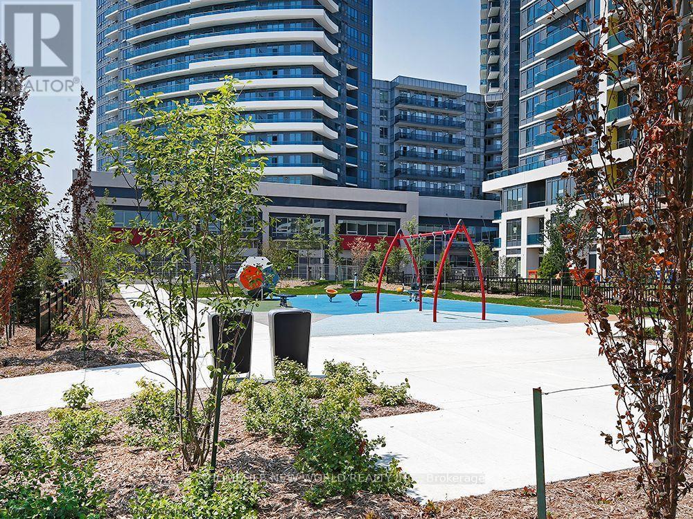 Exterior Playground - Ph2-08 - 7161 Yonge Street, Markham, ON - Outdoor With Facade