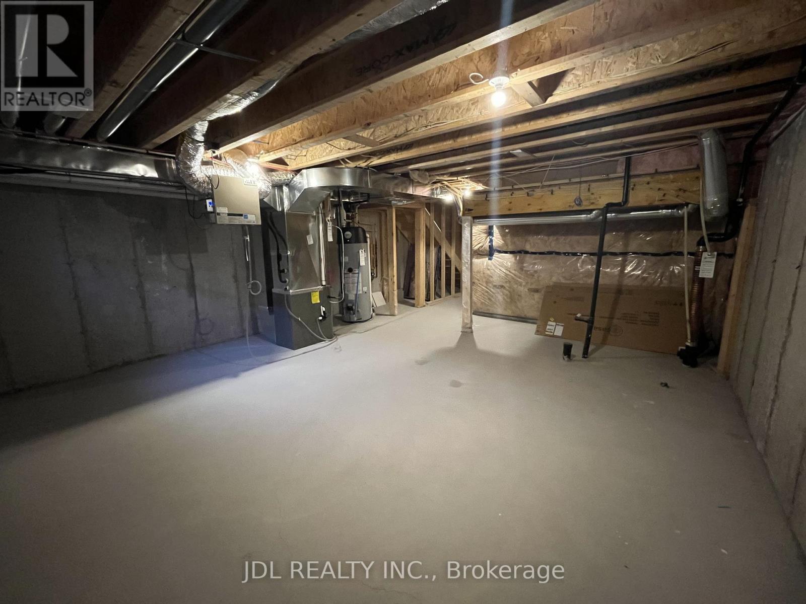 111 Hilts Drive, Richmond Hill, ON - Indoor Photo Showing Basement